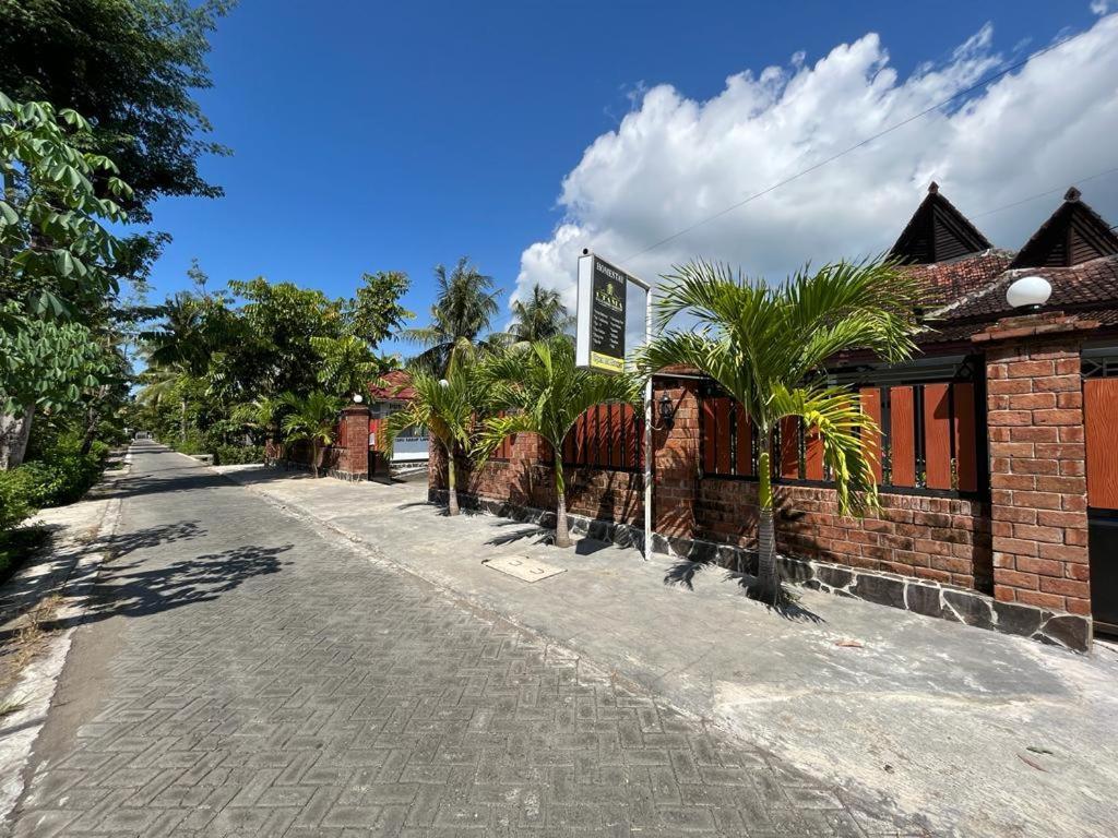 Capital O 92615 Villa Utama D'Alas Purwo Ringinpintu Exteriér fotografie
